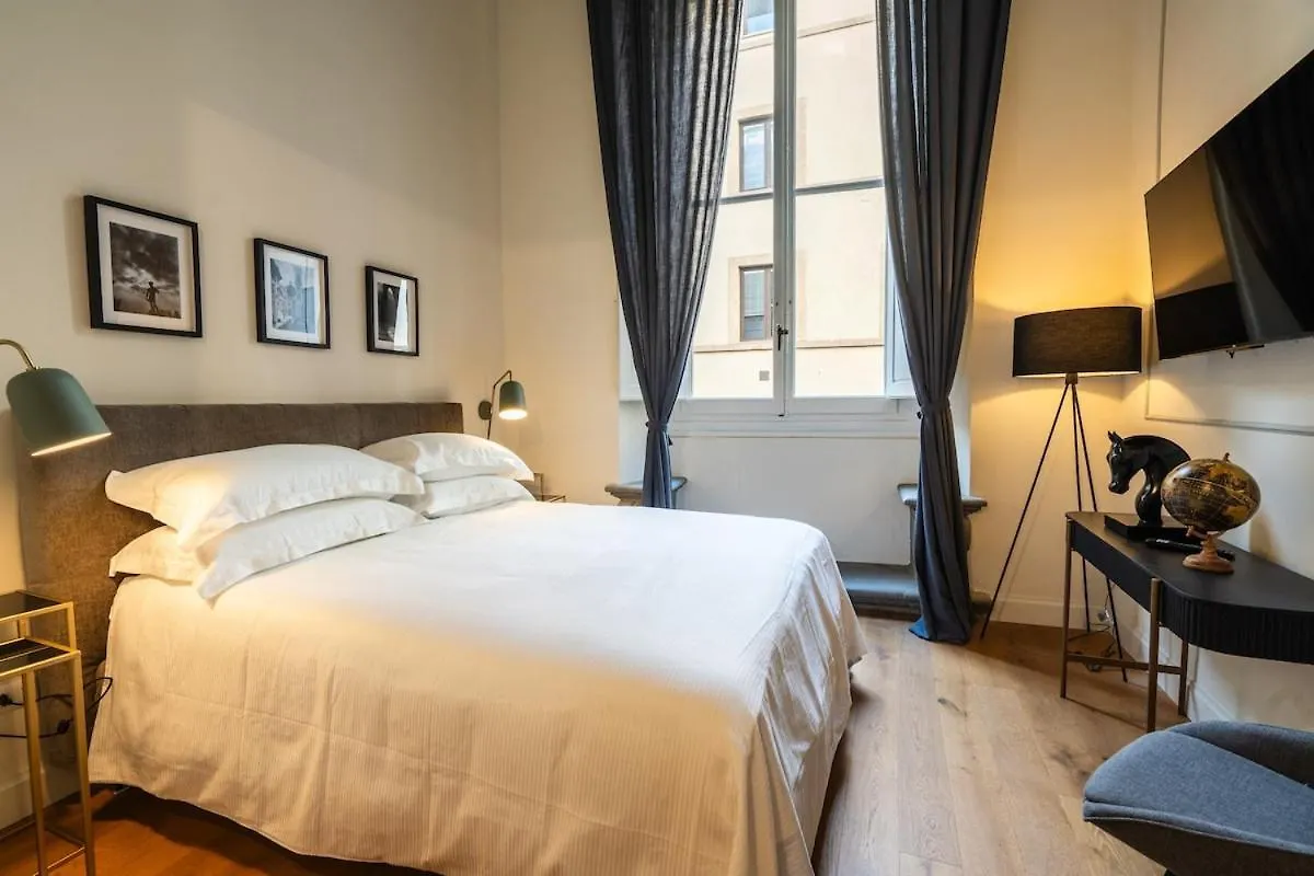 Maison Luxury Suite - Duomo Florence 0*,  Italy