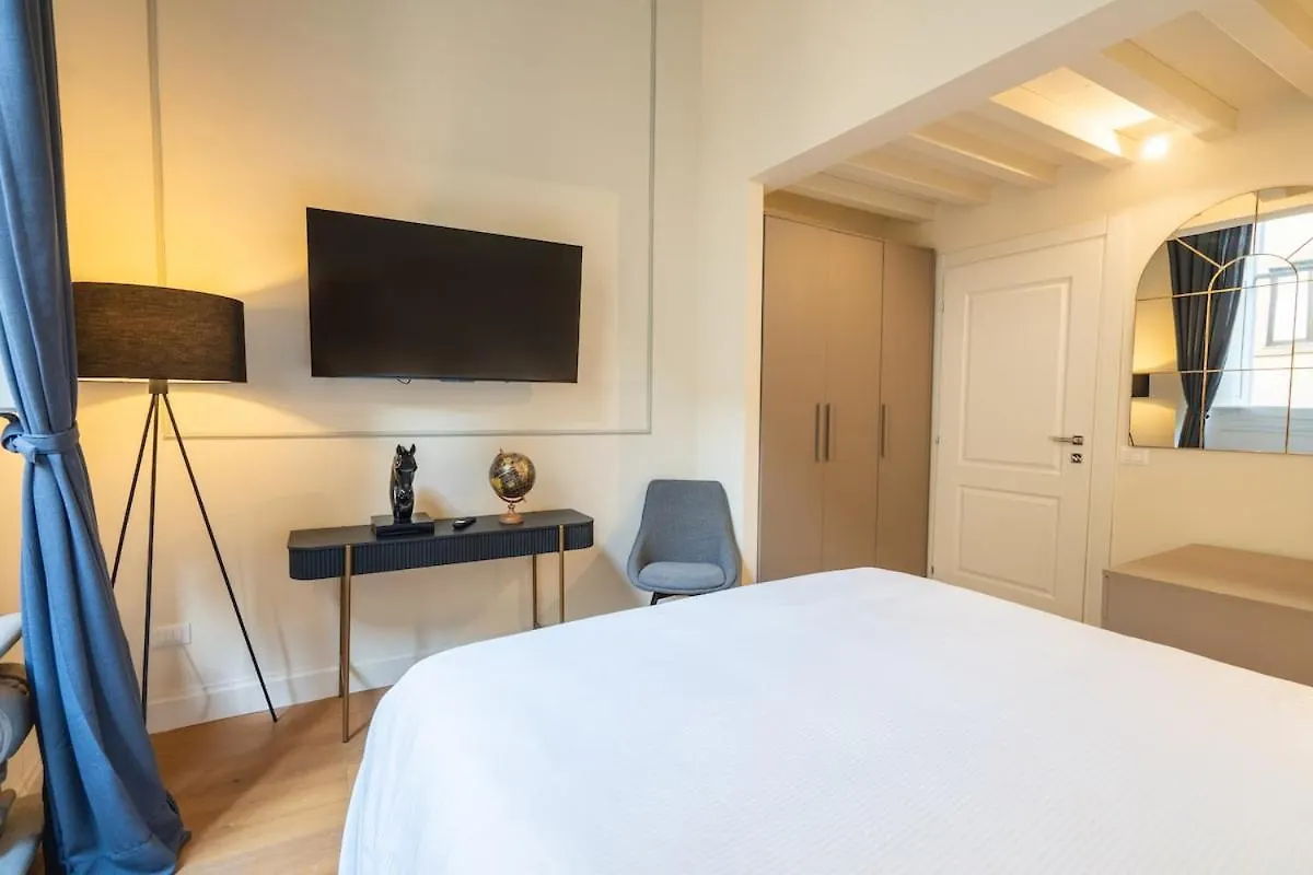 Apartment Maison Luxury Suite - Duomo Florence